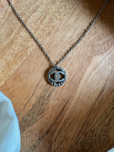 Charger l&#39;image dans la galerie, Collier DAN

