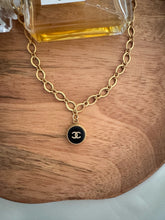 Charger l'image dans la galerie, Collier PISTACHE
