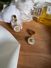 Charger l'image dans la galerie, Boucles d’oreilles CREAMY
