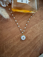 Charger l'image dans la galerie, Collier HOLY
