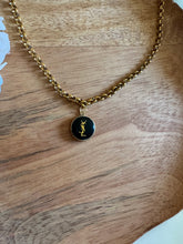 Charger l&#39;image dans la galerie, Collier VÉNUS
