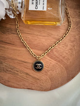 Charger l'image dans la galerie, Collier NOUGAT
