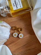 Charger l'image dans la galerie, Boucles d’oreilles CREAMY
