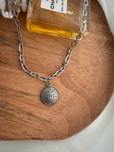 Charger l'image dans la galerie, Collier MELROSE
